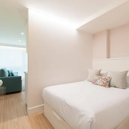 Deluxe By Cuba 比戈